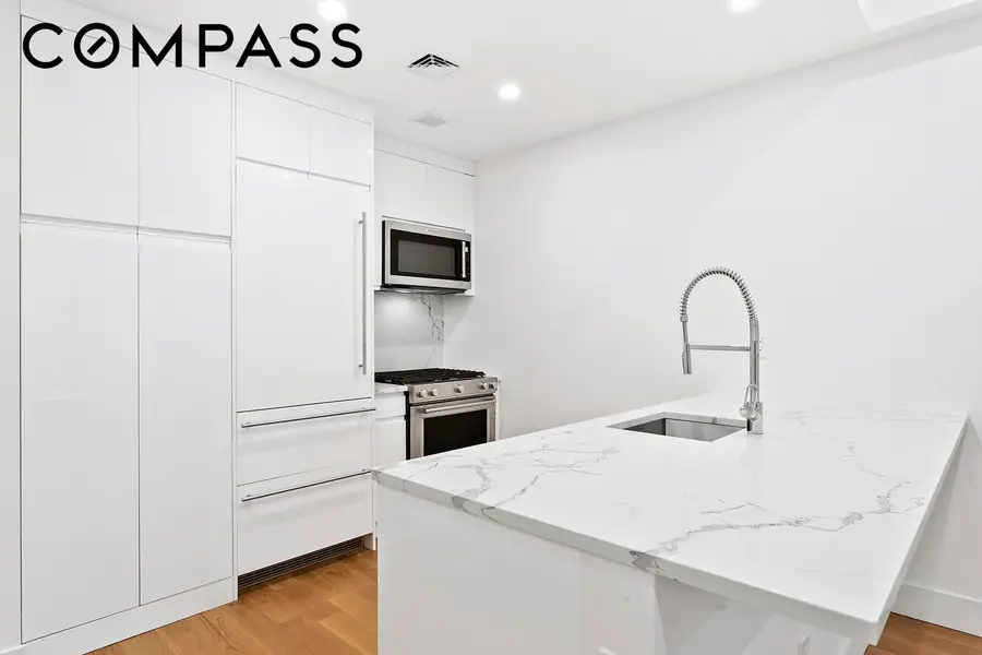 21 Powers Street #2A, Brooklyn, NY 11211 - #2