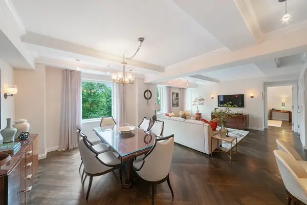 160 Central Park S #407, Manhattan, NY 10019