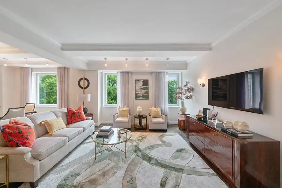 160 Central Park S #407, New York, NY 10019 - #2