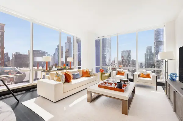 157 W 57th Street #45B, Manhattan, NY 10019