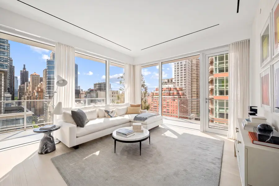 200 E 59th Street #7A, New York, NY 10022 - #2