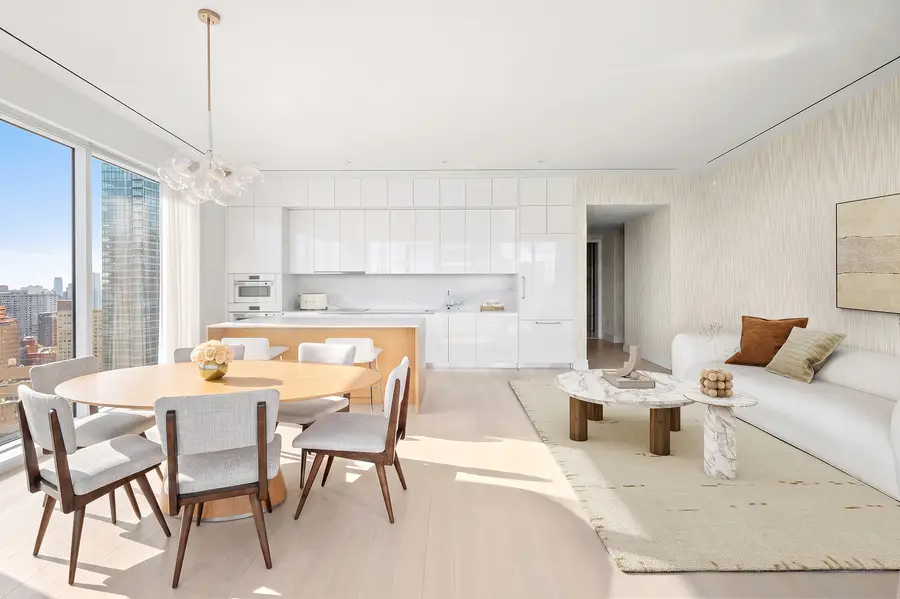 200 E 59th Street #27D, New York, NY 10022 - #3