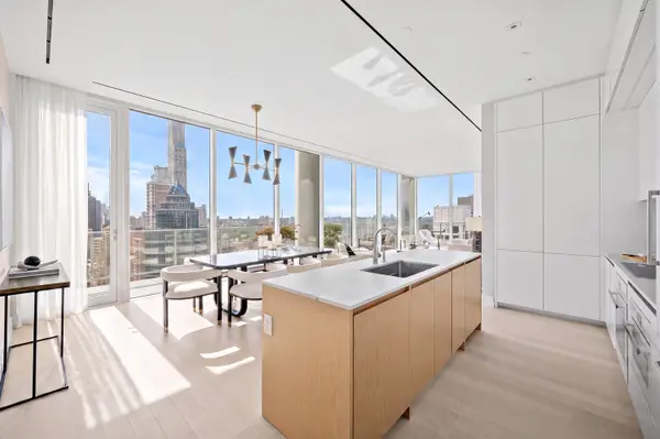 200 E 59th Street #29E, Manhattan, NY 10022