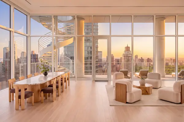 200 E 59th Street #PH34, Manhattan, NY 10022
