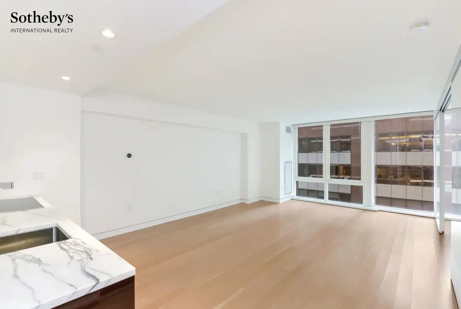 135 W 52nd Street #9C, Manhattan, NY 10019 - #2