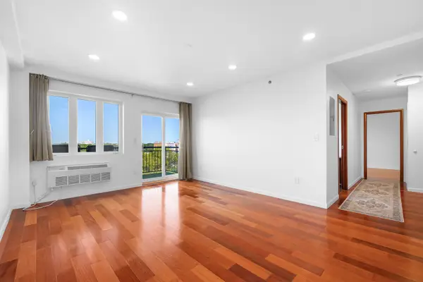 1916 Ocean Avenue #PH12, Brooklyn, NY 11230
