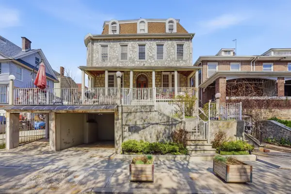 15 Fort Charles Place, Bronx, NY 10463