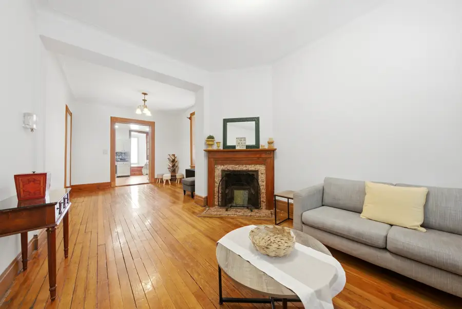 15 Fort Charles Place, Bronx, NY 10463 - #3