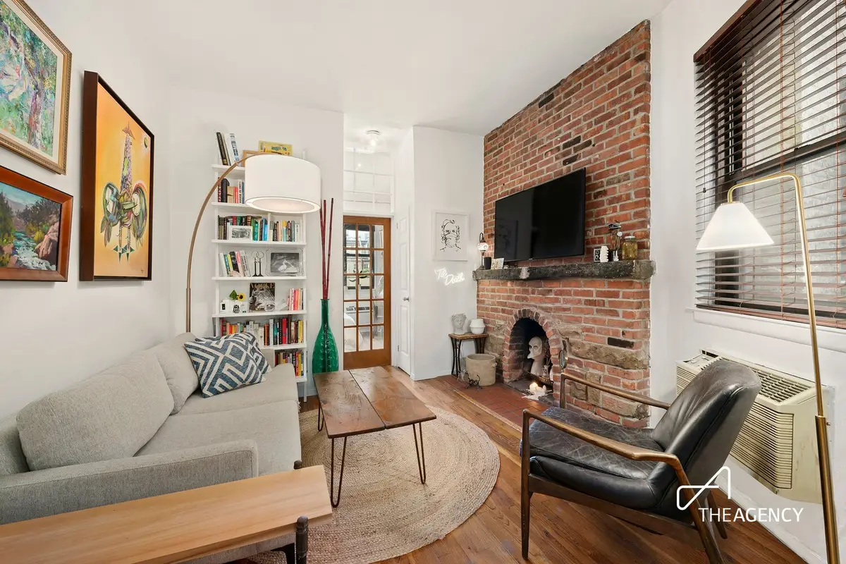 252 W 20th Street #4B, Manhattan, NY 10011 - #1