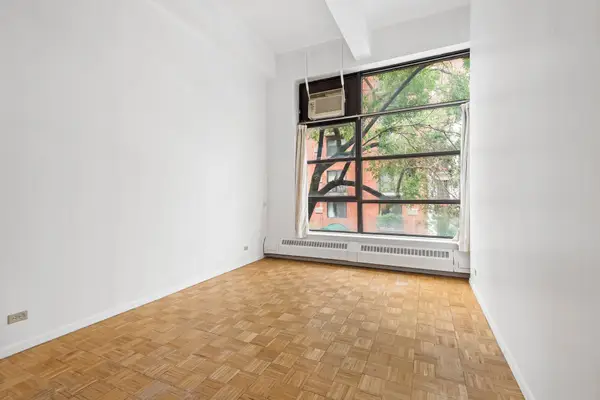 350 E 62nd Street #2T, Manhattan, NY 10021