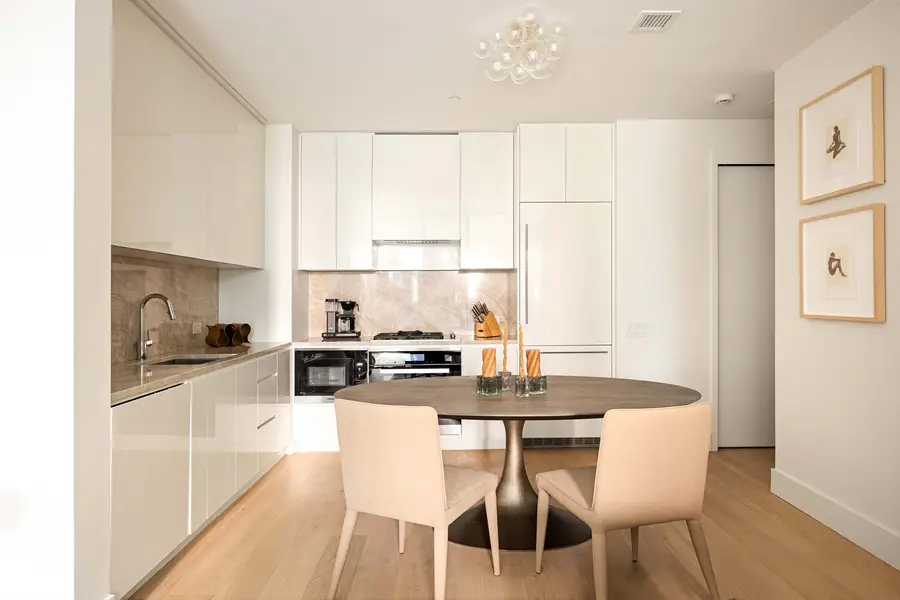 15 W 61st Street #3D, Manhattan, NY 10023 - #2