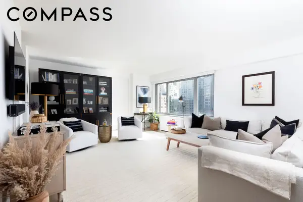 200 E 62nd Street #10C, Manhattan, NY 10065