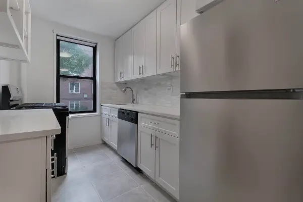 525 W 235th Street #2-D, Bronx, NY 10463