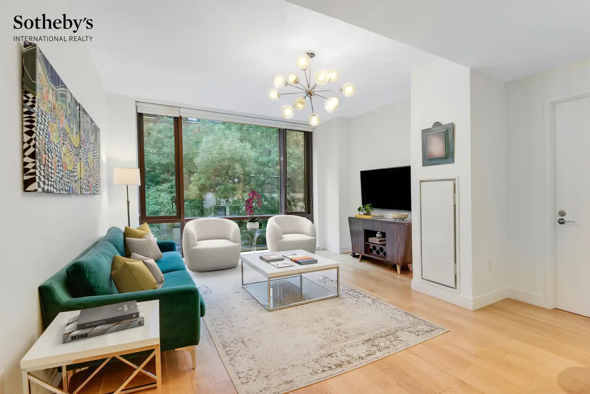 230 E 20th Street #33, Manhattan, NY 10003 - #1