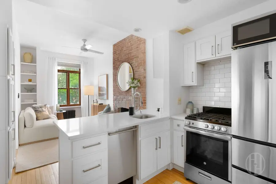 110 W 71st Street #3A, Manhattan, NY 10023 - #3