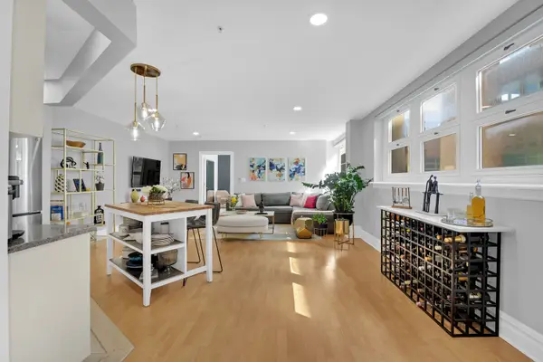 19-19 24th Avenue #L319, Queens, NY 11102