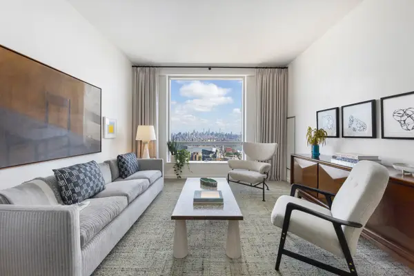 1 City Point #41C, Brooklyn, NY 11201