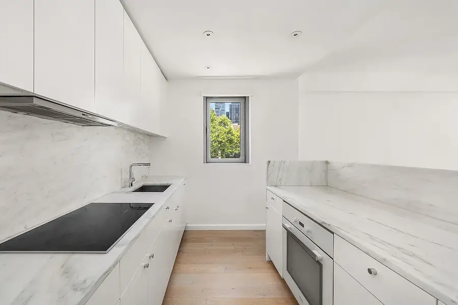 200 E 62nd Street #5D, Manhattan, NY 10065-8327 - #2