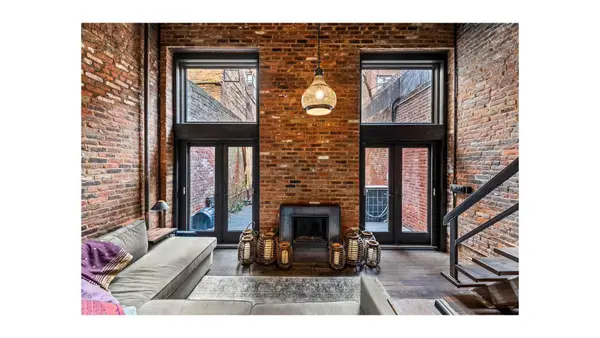 100 W 15th Street #1A, Manhattan, NY 10011