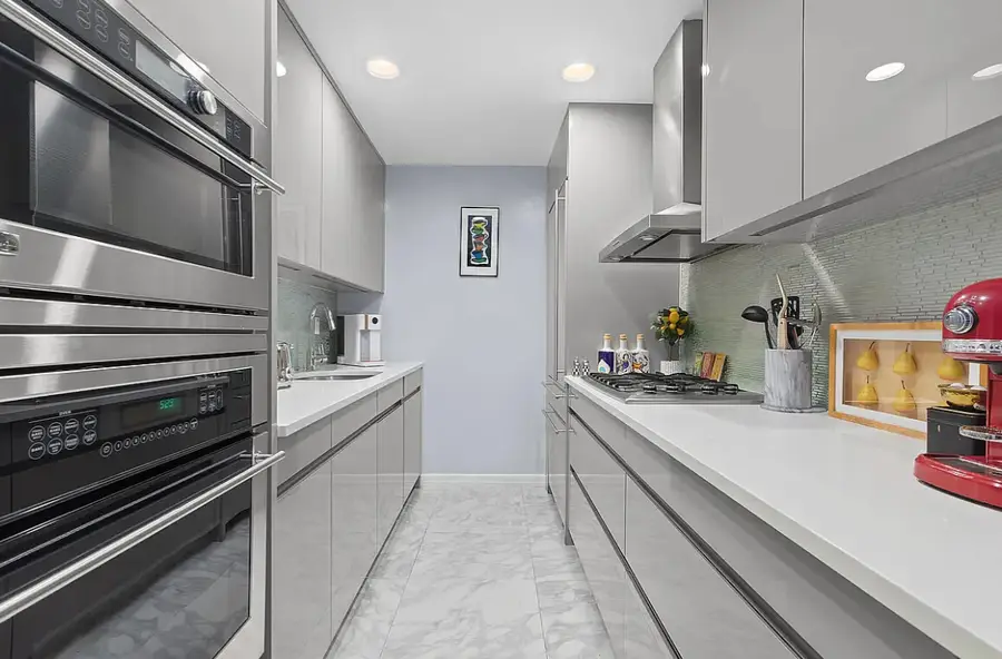445 W 54th Street #1E, Manhattan, NY 10019 - #2