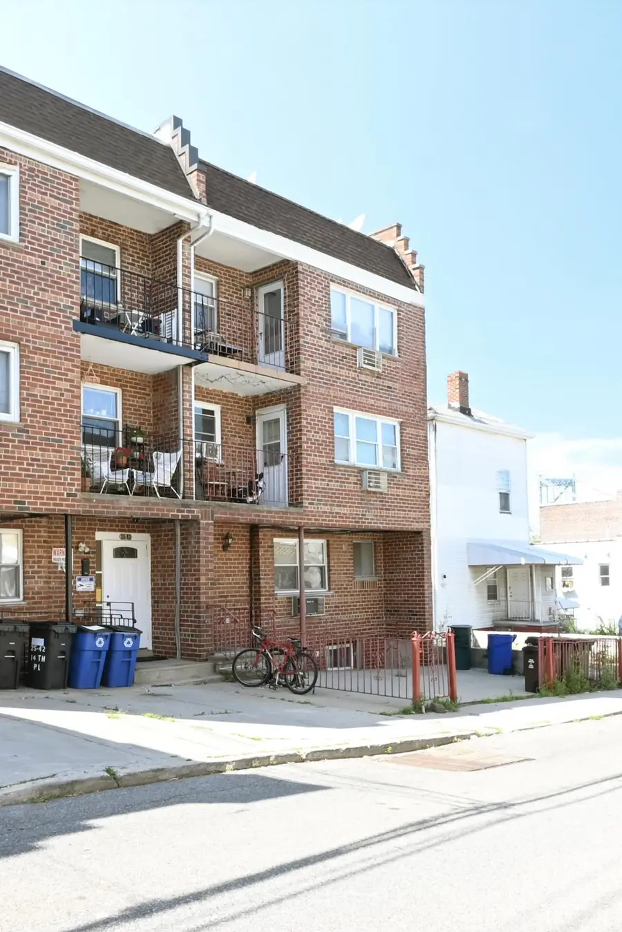 25-40 14th Place, Queens, NY 11102 - #2