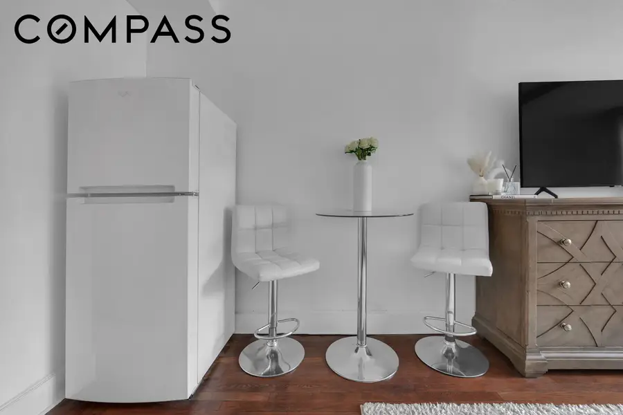 320 E 42nd Street #1407, Manhattan, NY 10017 - #2