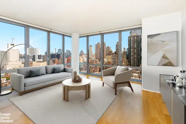 310 W 52nd Street #24H, Manhattan, NY 10019