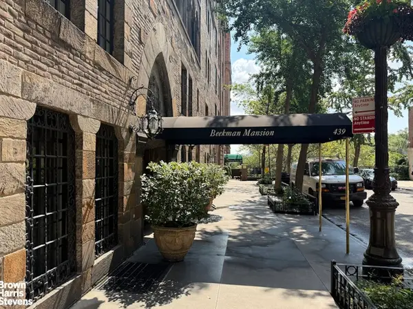 439 E 51st Street #7B, Manhattan, NY 10022