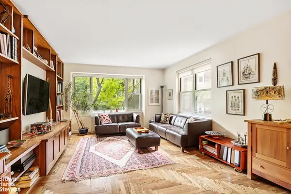 200 E End Avenue #3M, Manhattan, NY 10128