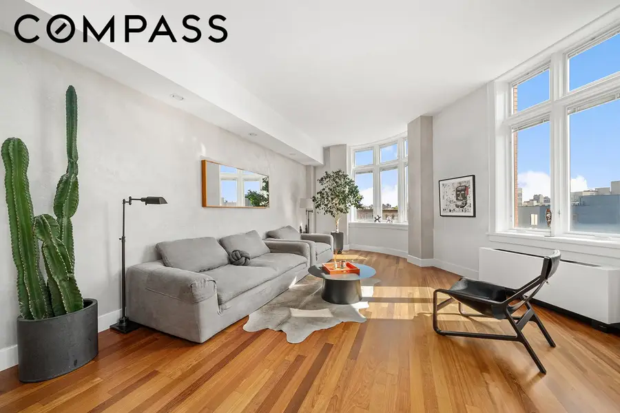 12 Mcguinness Boulevard S #PH7, Brooklyn, NY 11222 - #3