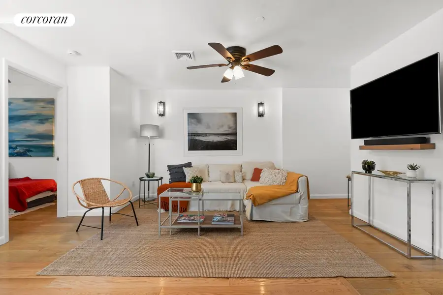 196 Scholes Street #1B, Brooklyn, NY 11211 - #2