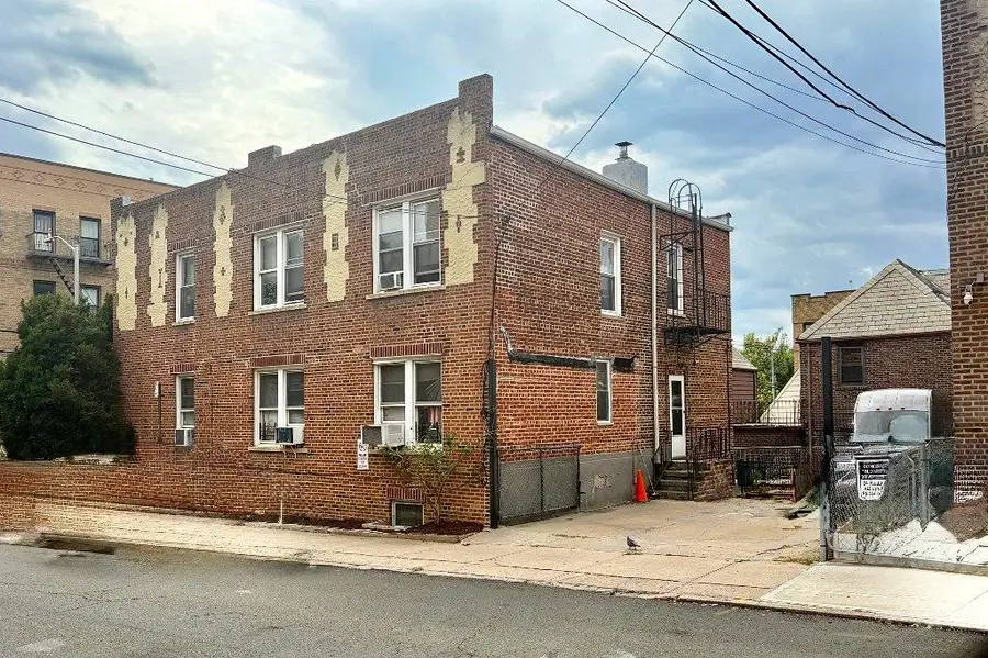60-07 43rd Avenue, Queens, NY 11377 - #3
