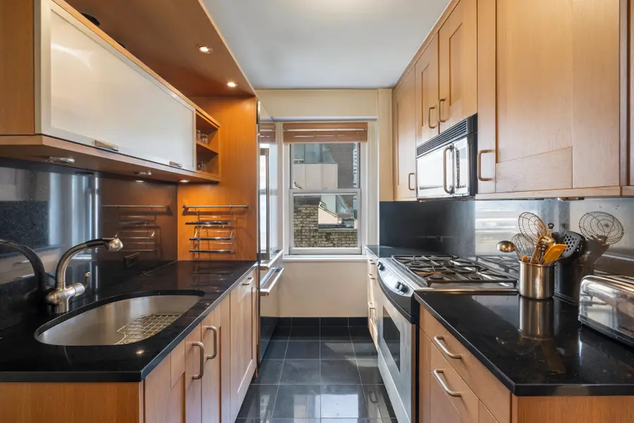 136 E 56th Street #7B, Manhattan, NY 10022 - #2
