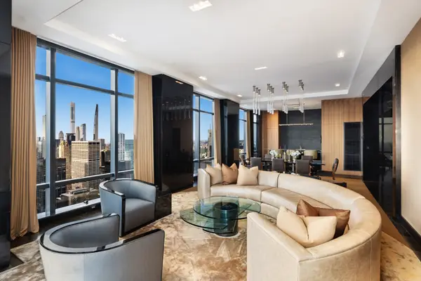 845 United Nations Plaza #77C, Manhattan, NY 10017