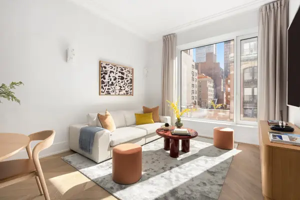 660 Lexington Avenue #9C, Manhattan, NY 10022