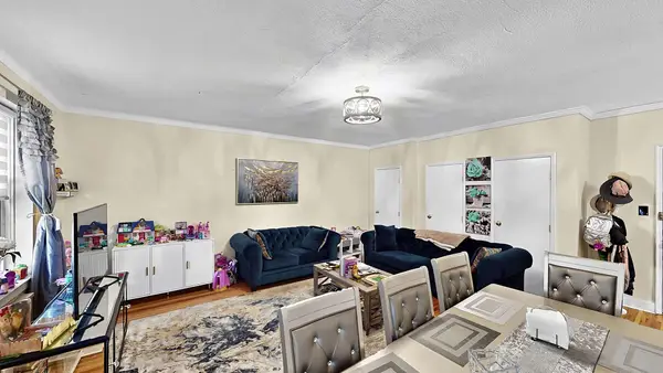 915 E 17th Street #117, Brooklyn, NY 11230
