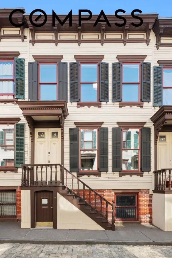8 Sylvan Terrace, Manhattan, NY 10032