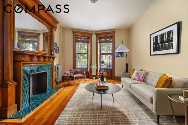 207 Park Place #1FE, Brooklyn, NY 11238