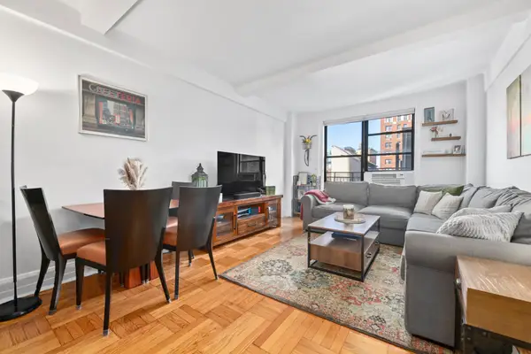 235 W 102nd Street #8O, Manhattan, NY 10025