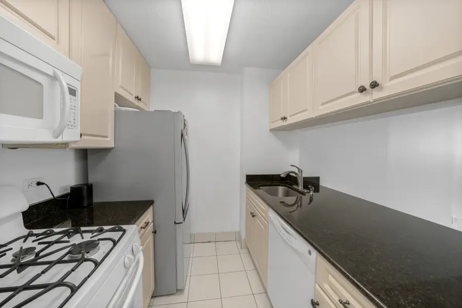 200 Rector Place #10K, Manhattan, NY 10280 - #3