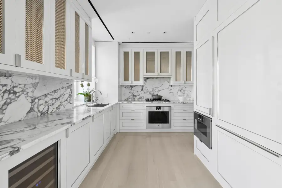 40 E End Avenue #9B, New York, NY 10028 - #3