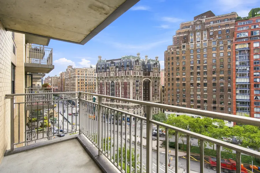 201 W 70th Street #10H, Manhattan, NY 10023 - #2