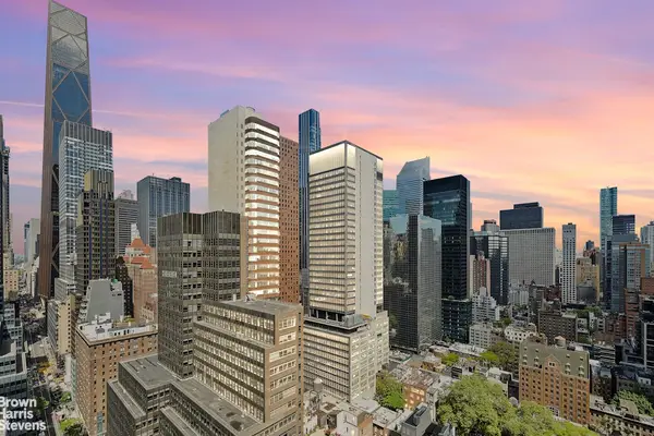 236 E 47th Street #27DE, Manhattan, NY 10017