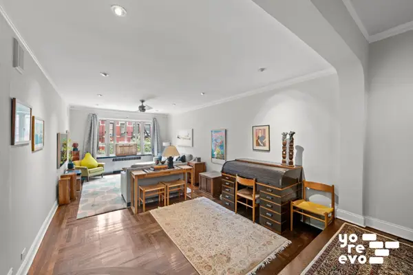 155 W 20th Street #4G, Manhattan, NY 10011