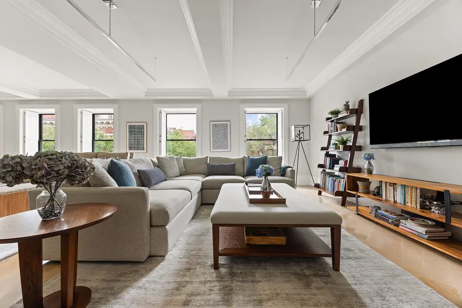 182 W 82nd Street #4E, Manhattan, NY 10024 - #2