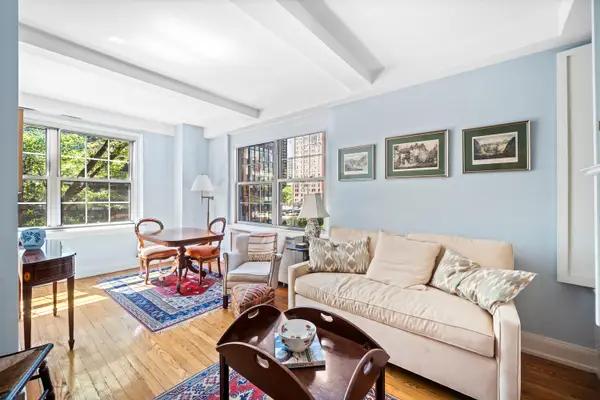 10 Mitchell Place #3A, Manhattan, NY 10017