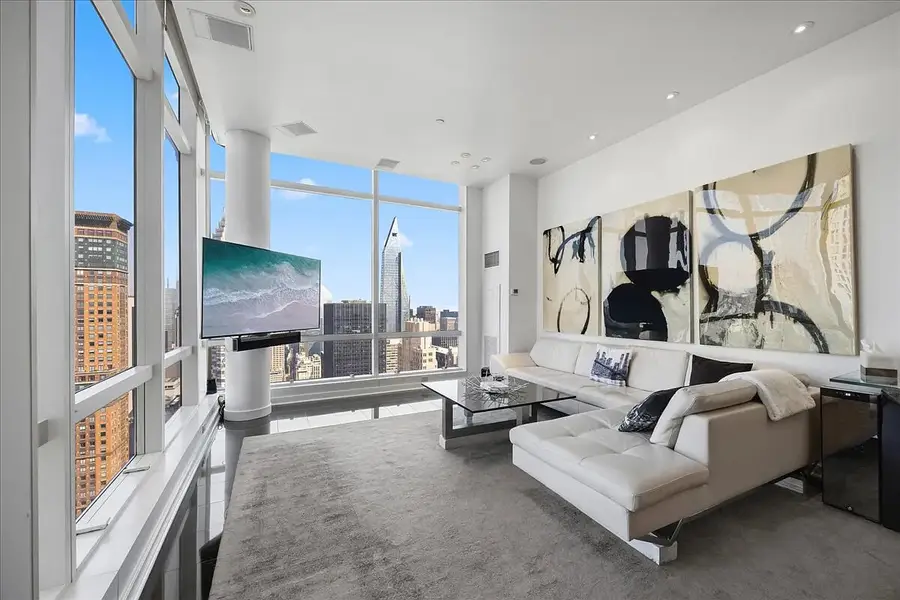 230 W 56th Street #PHB, Manhattan, NY 10019 - #3