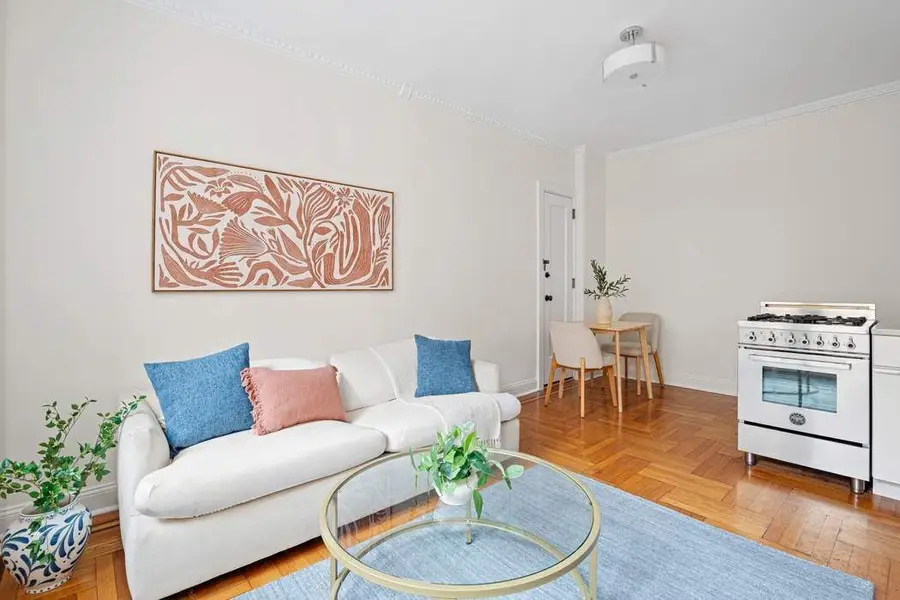 85 Barrow Street #5R, Manhattan, NY 10014 - #2