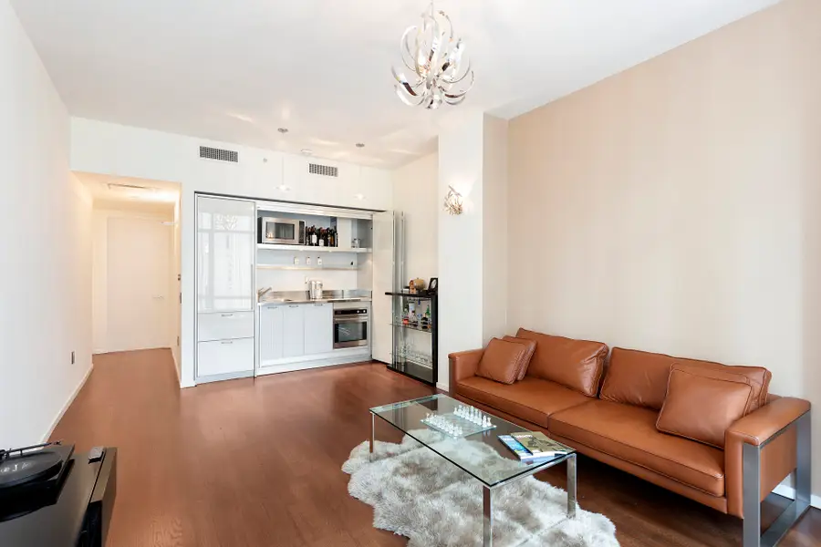 18 W 48th Street #16E, Manhattan, NY 10036 - #2
