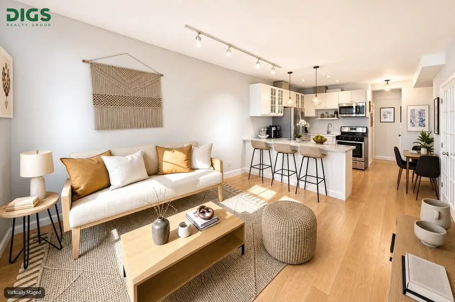 235 W 70th Street #1D, Manhattan, NY 10023 - #2